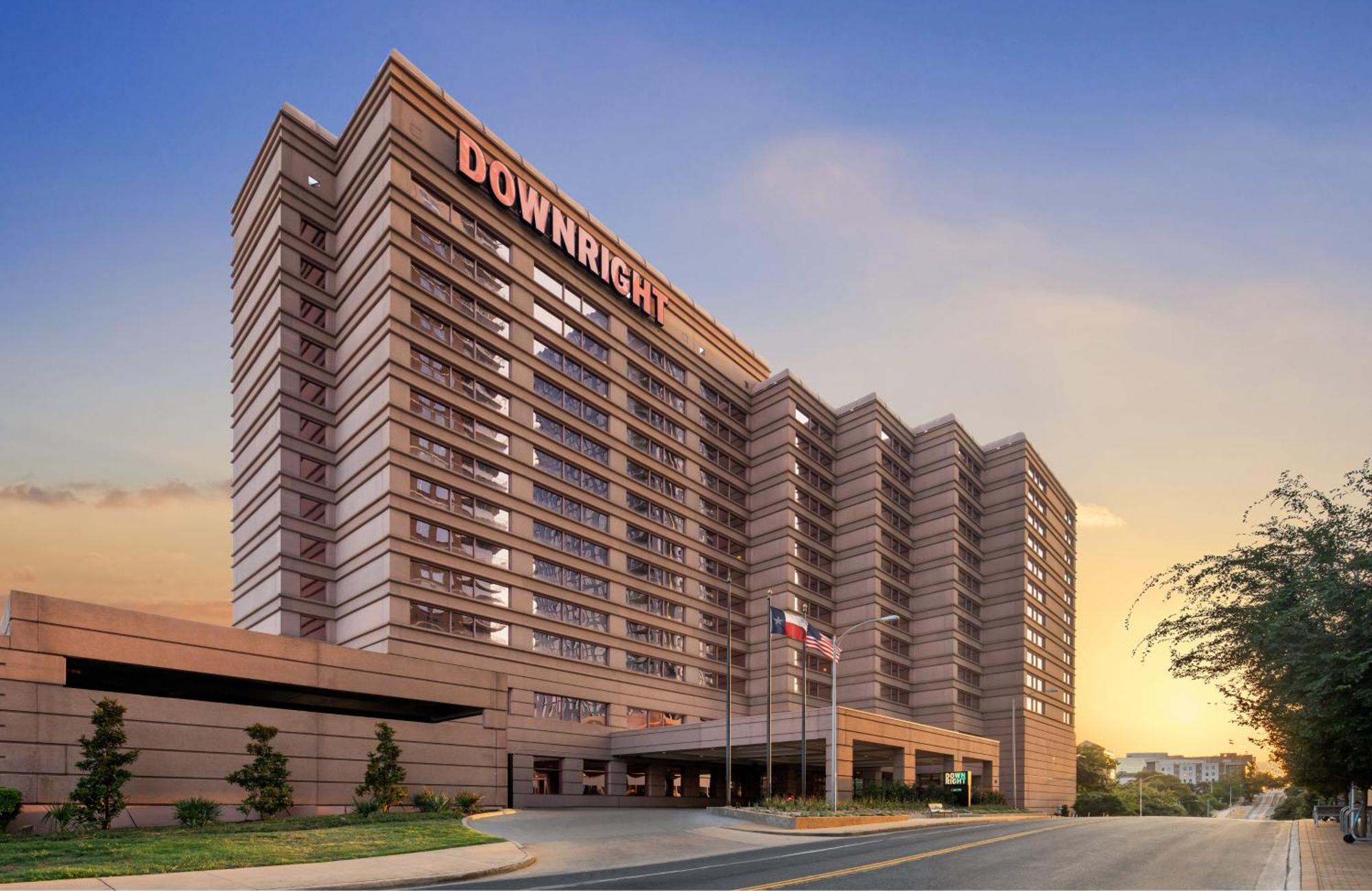 Downright Austin, A Renaissance Hotel Exterior foto